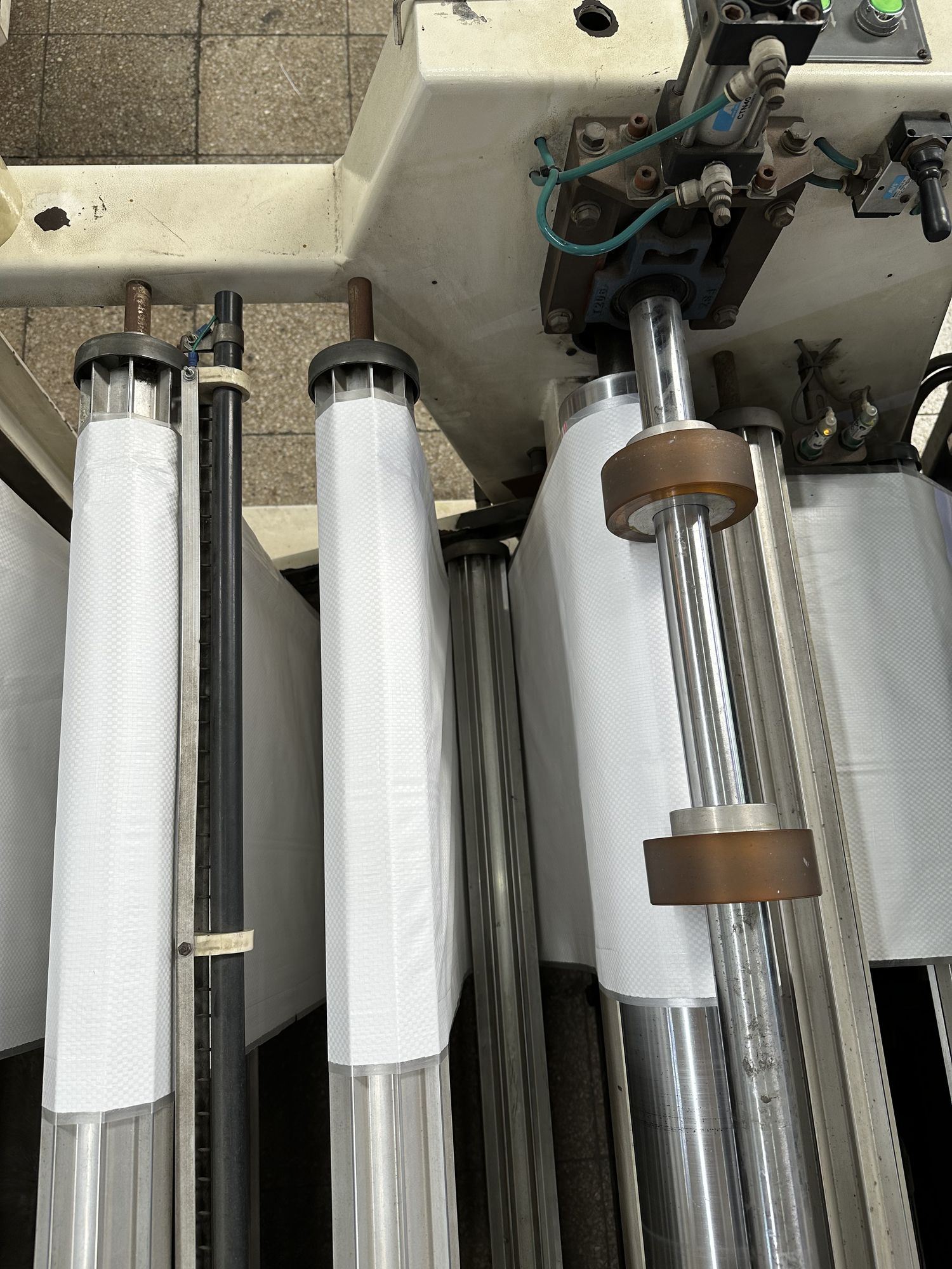Empleamos %%tecnología de vanguardia%% en nuestros procesos productivos